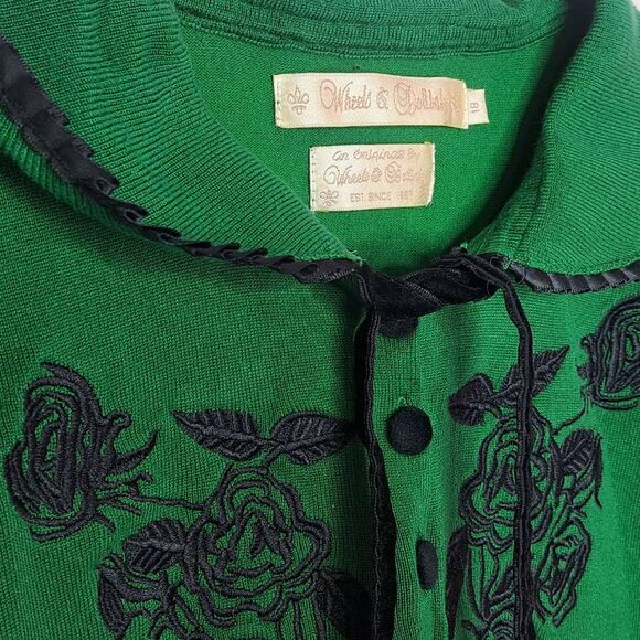 Wheels and Dollbaby Women's Plus Size Dita Cardigan Emerald with Black Embroider - Picture 5 of 10